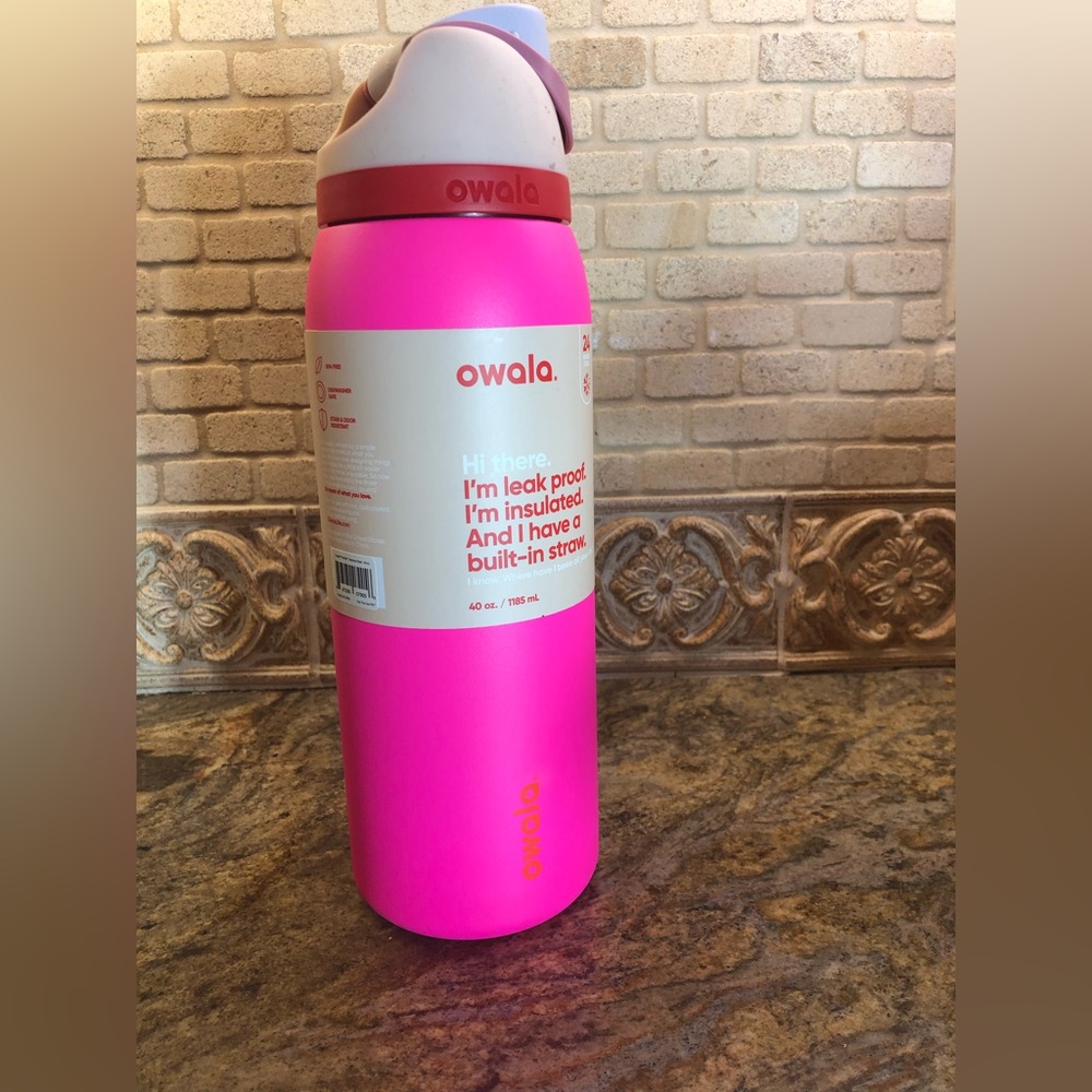 Owala limited edition 40 oz NWT “can you see me”